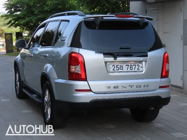 KG Mobility Rexton 2015 photo 4