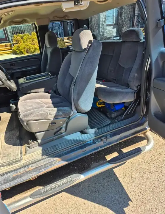 GMC Sierra 2500Hd 2005 photo 5