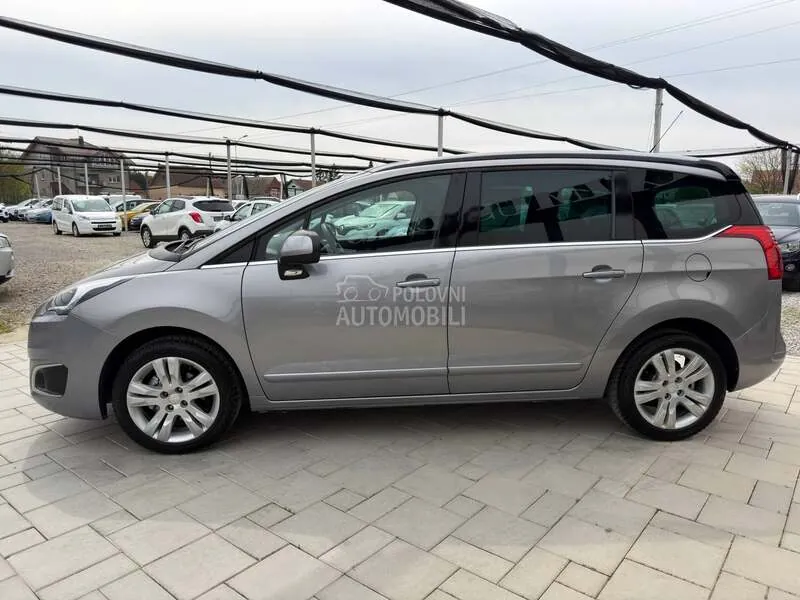 Peugeot 5008 2014 photo 4