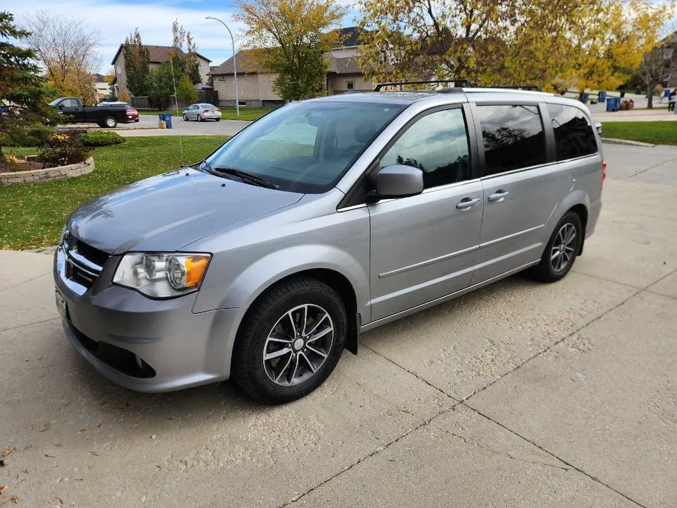 Dodge Grand Caravan 2017 photo 5