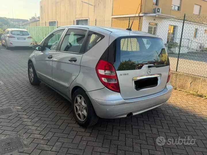 Mercedes-Benz A 150 2005 photo 5