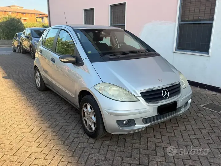 Mercedes-Benz A 150 2005 photo 3