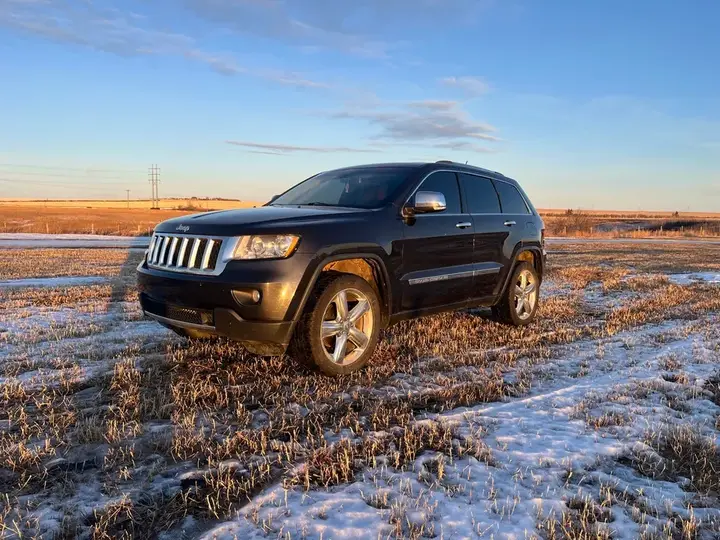 Jeep Grand Cherokee 2011 photo 4