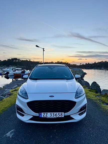 Ford Kuga 2022 photo 2