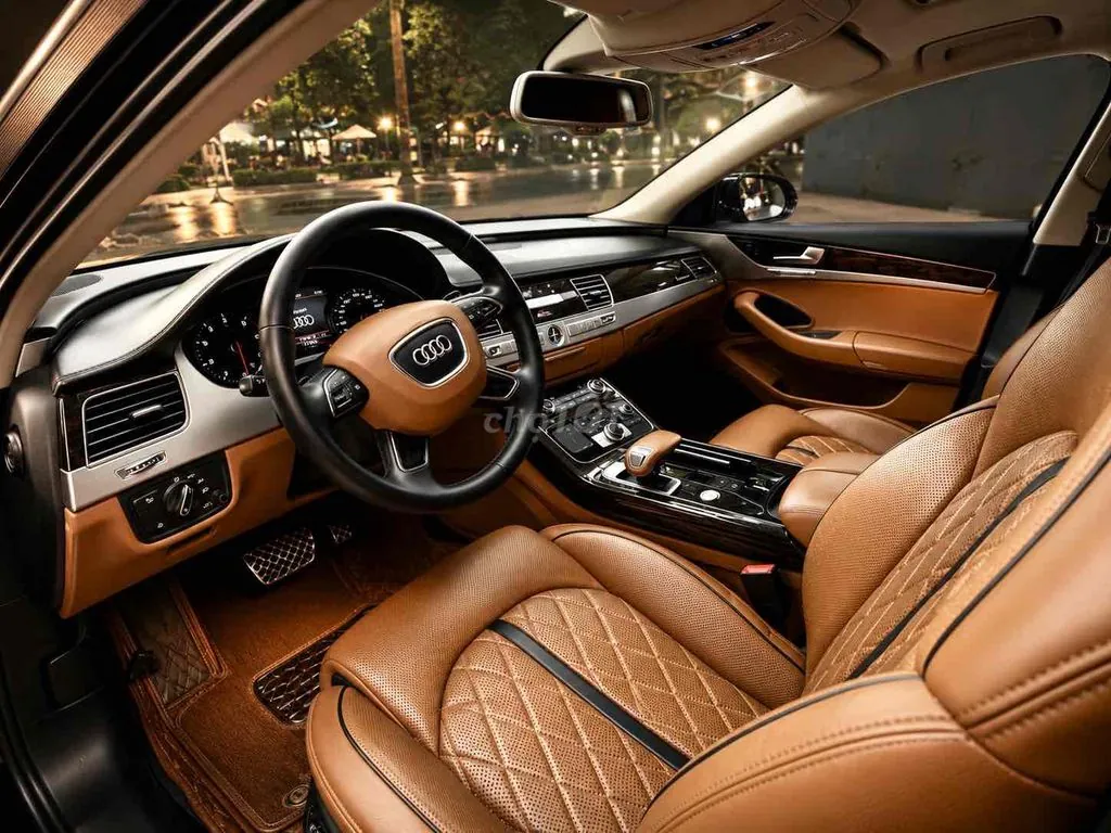 Audi A8L
