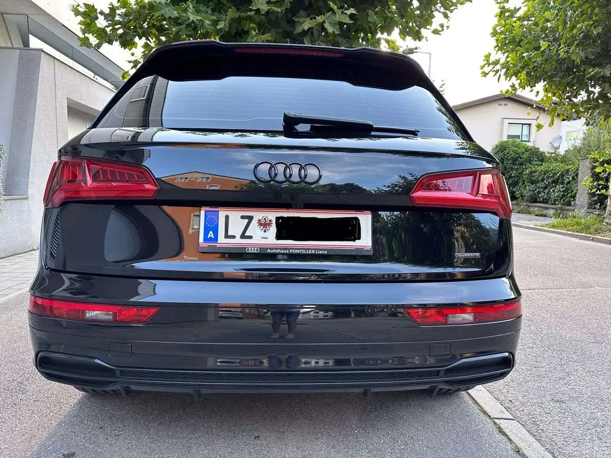 Audi Q5 2019 photo 2