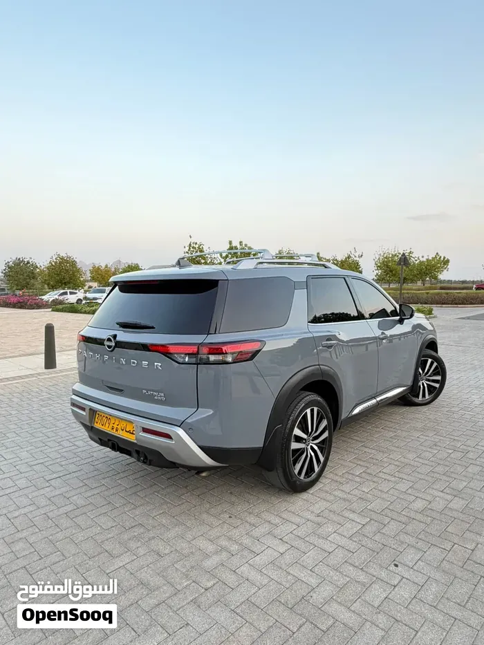 Nissan Pathfinder 2025 photo 2