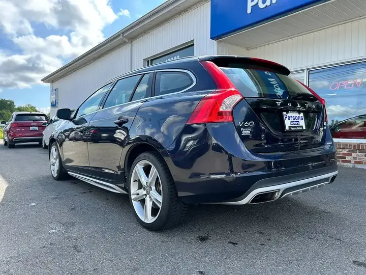 Volvo V60 2017 photo 3