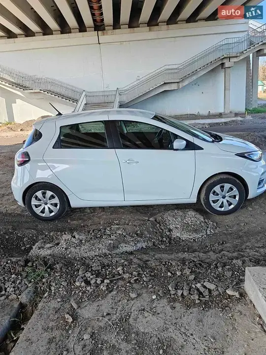 Renault Zoe 2020 photo 4