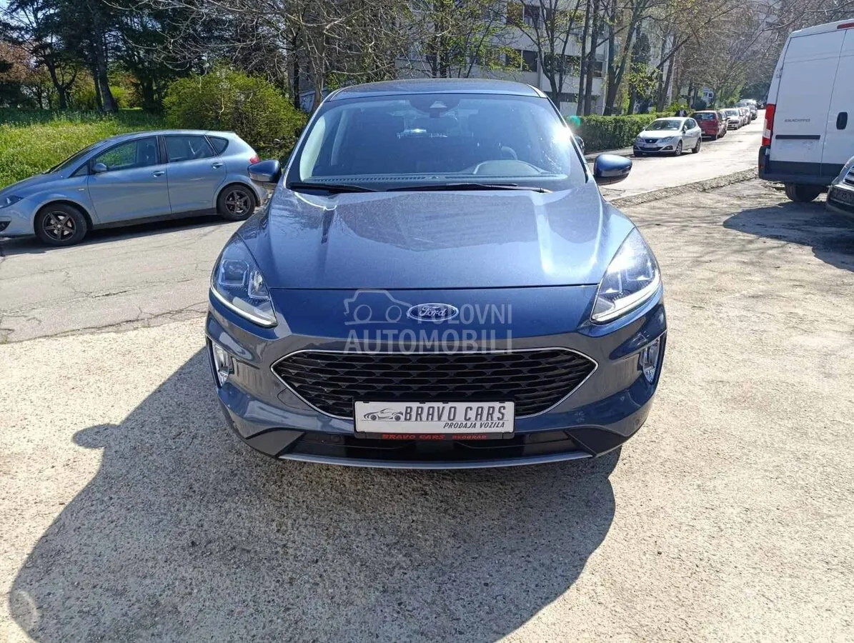 Ford Kuga 2021 photo 2