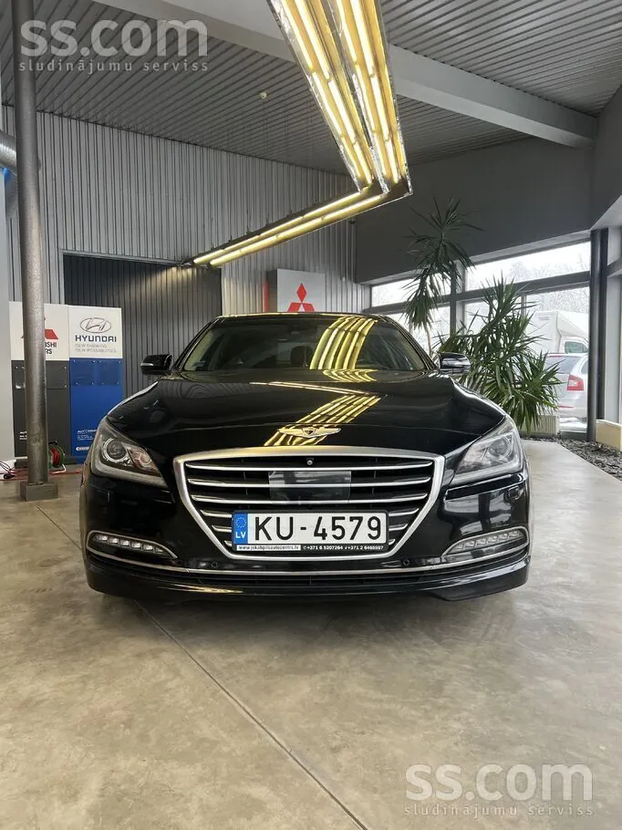 Hyundai Genesis