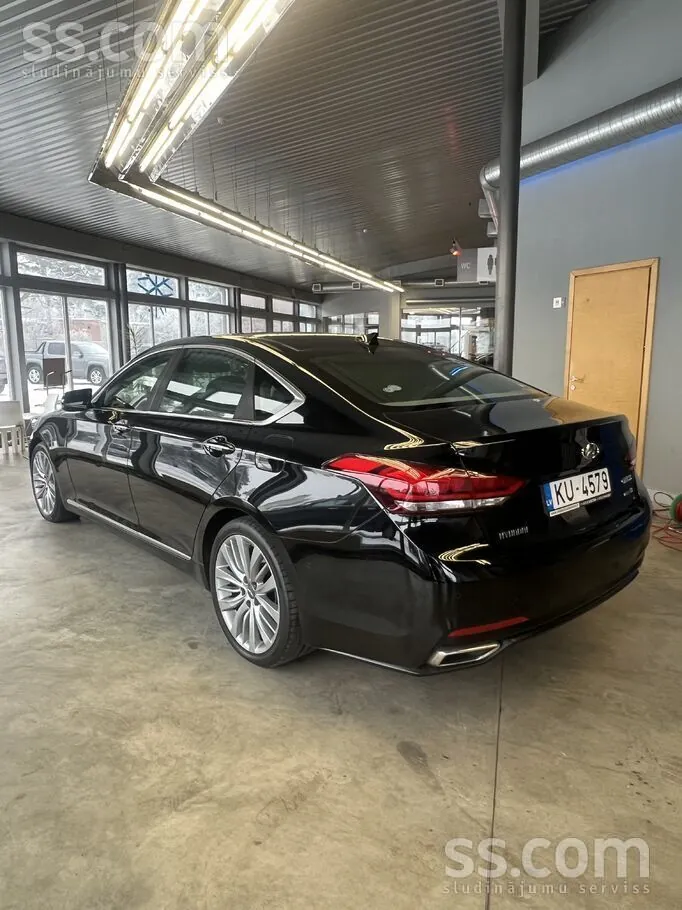 Hyundai Genesis 2014 photo 5