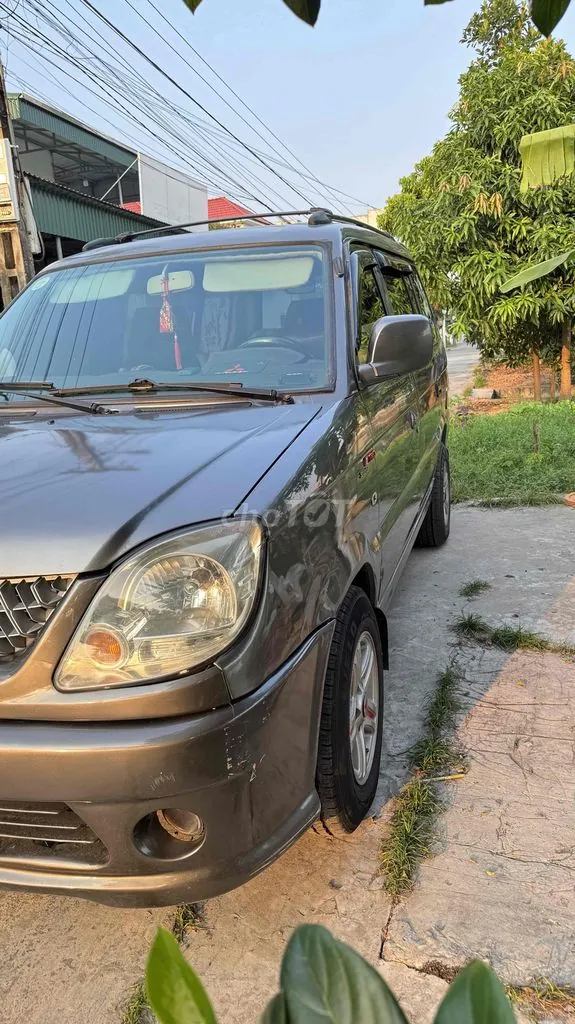 Mitsubishi Jolie 2005 photo 4