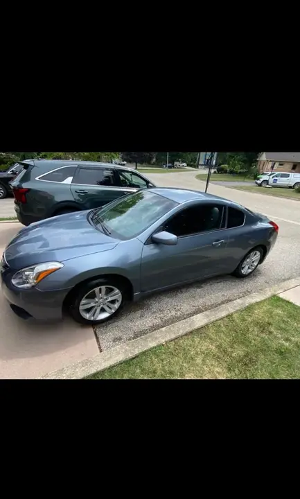 Nissan Altima 2010 photo 3