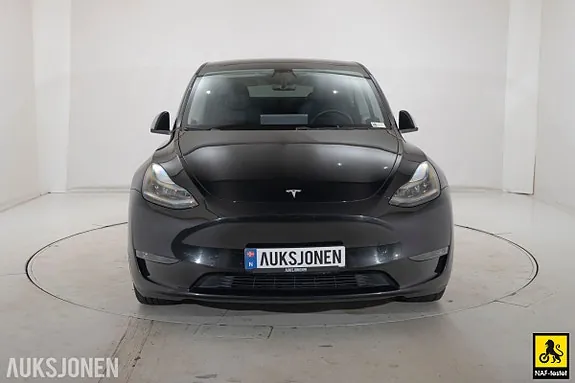 Tesla Model Y 2022 photo 2