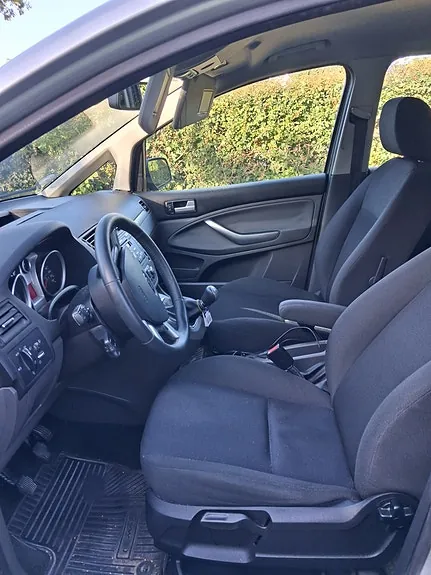 Ford C-Max 2010 photo 3