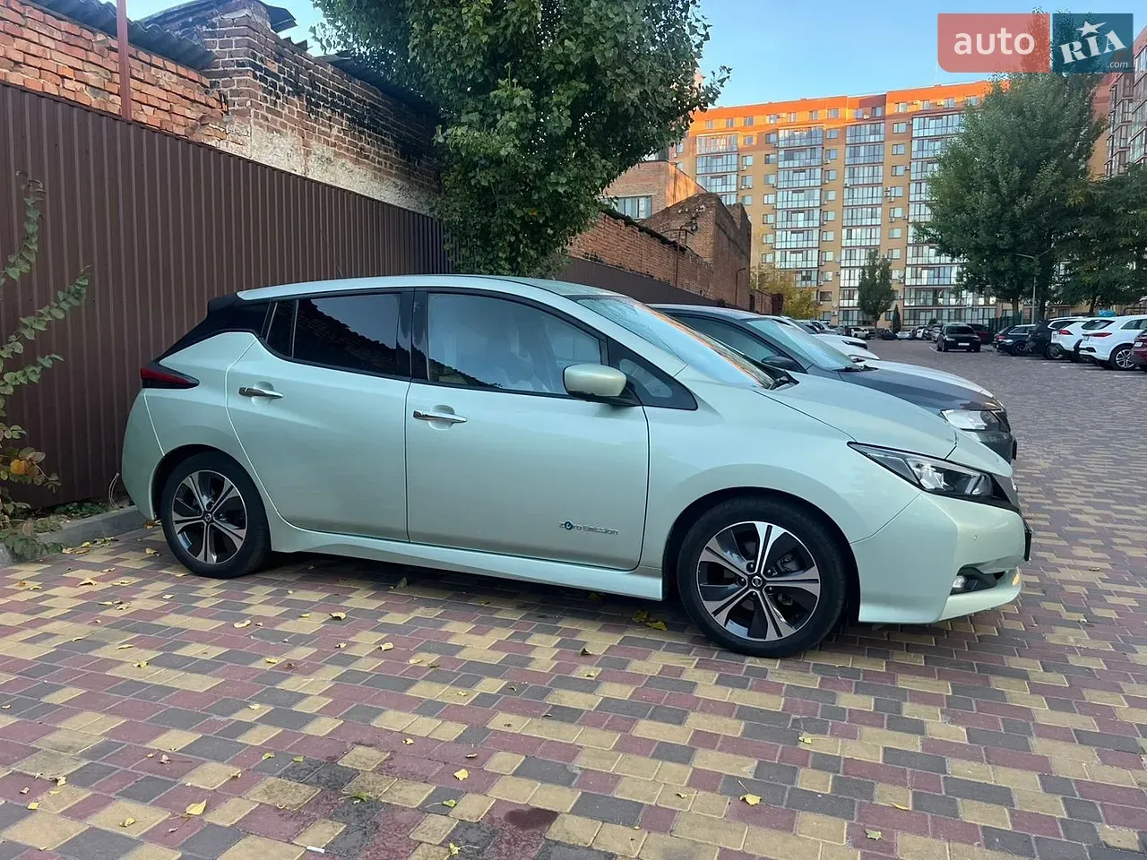 Nissan Leaf 2018 photo 5