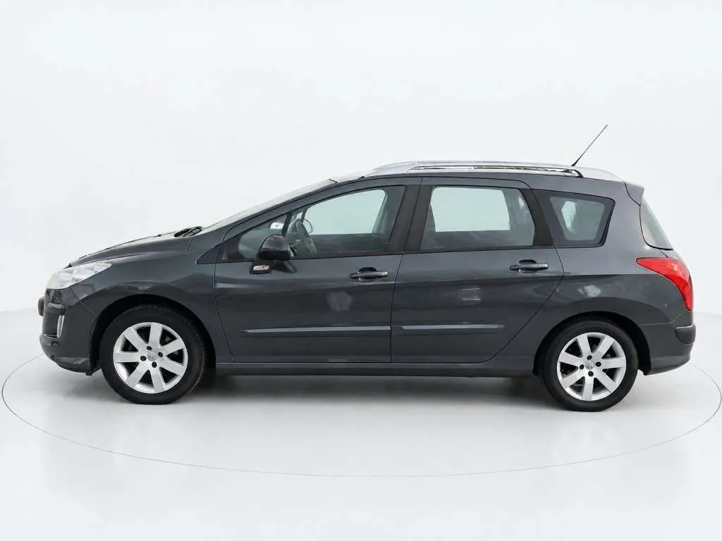 Peugeot 308 2008 photo 4