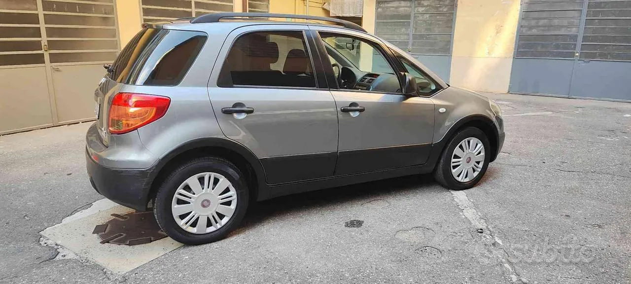 Fiat Sedici 2009 photo 2