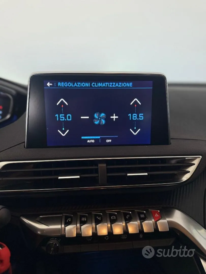 Peugeot 3008 2019 photo 3