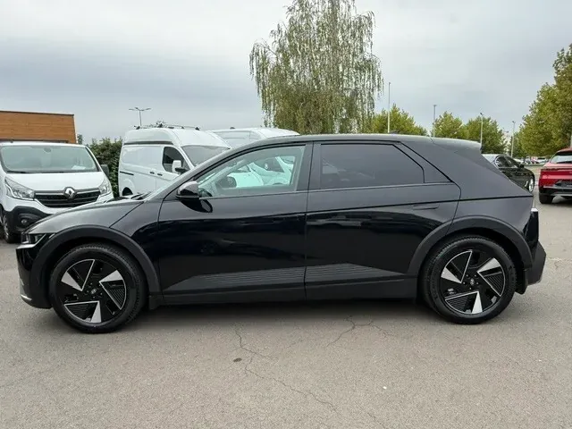 Hyundai Ioniq 5 2026 photo 2