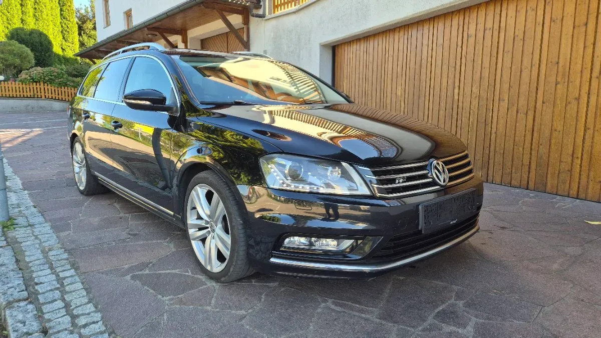 Volkswagen Passat 2013 photo 2