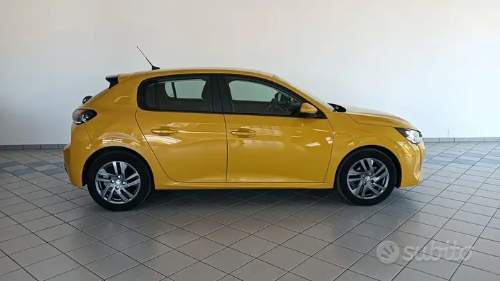 Peugeot 208 2021 photo 4