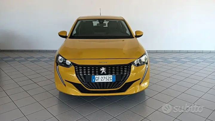 Peugeot 208 2021 photo 2