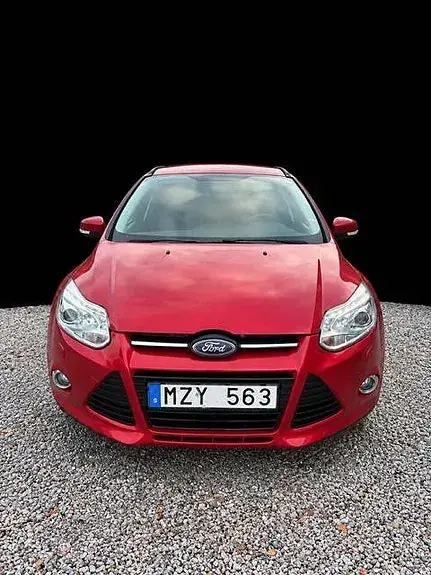 Ford Focus 2013 photo 3