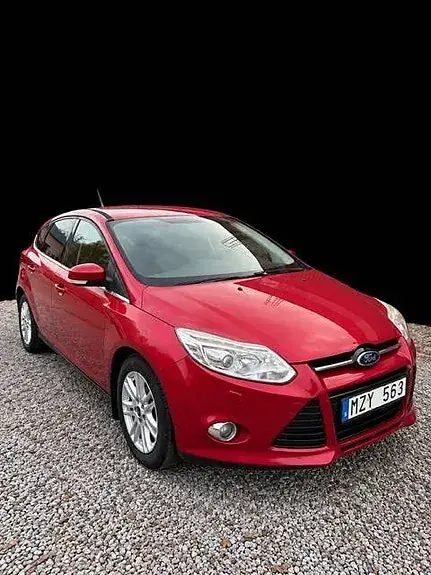 Ford Focus 2013 photo 2