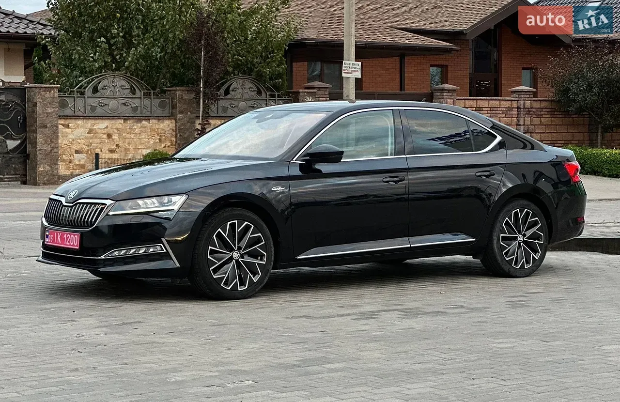 Skoda Superb 2022 photo 4