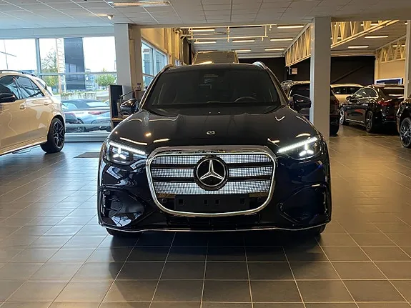 Mercedes-Benz Glc400 2027 photo 2
