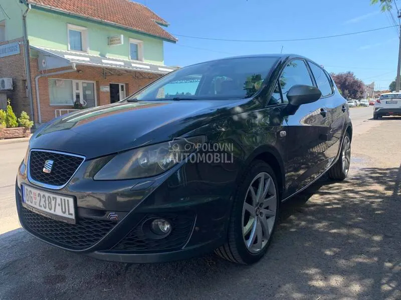 Seat Ibiza 2011 photo 3