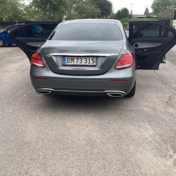 Mercedes-Benz E220 D 2016 photo 5