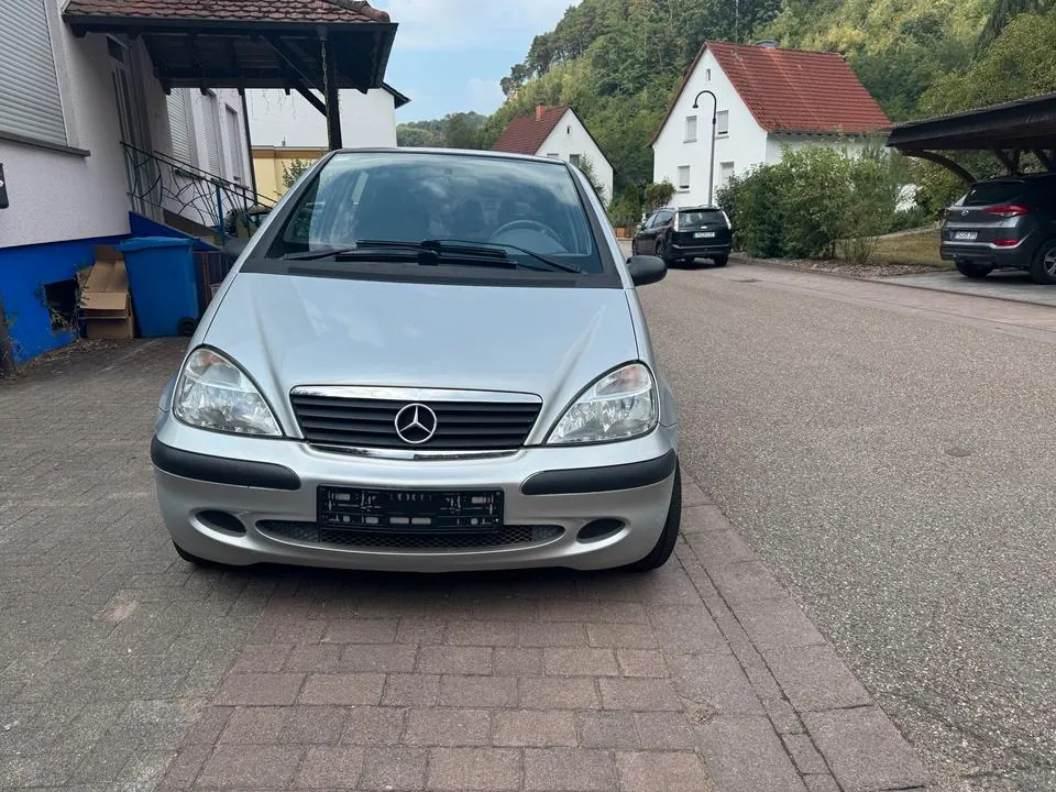 Mercedes-Benz A 160