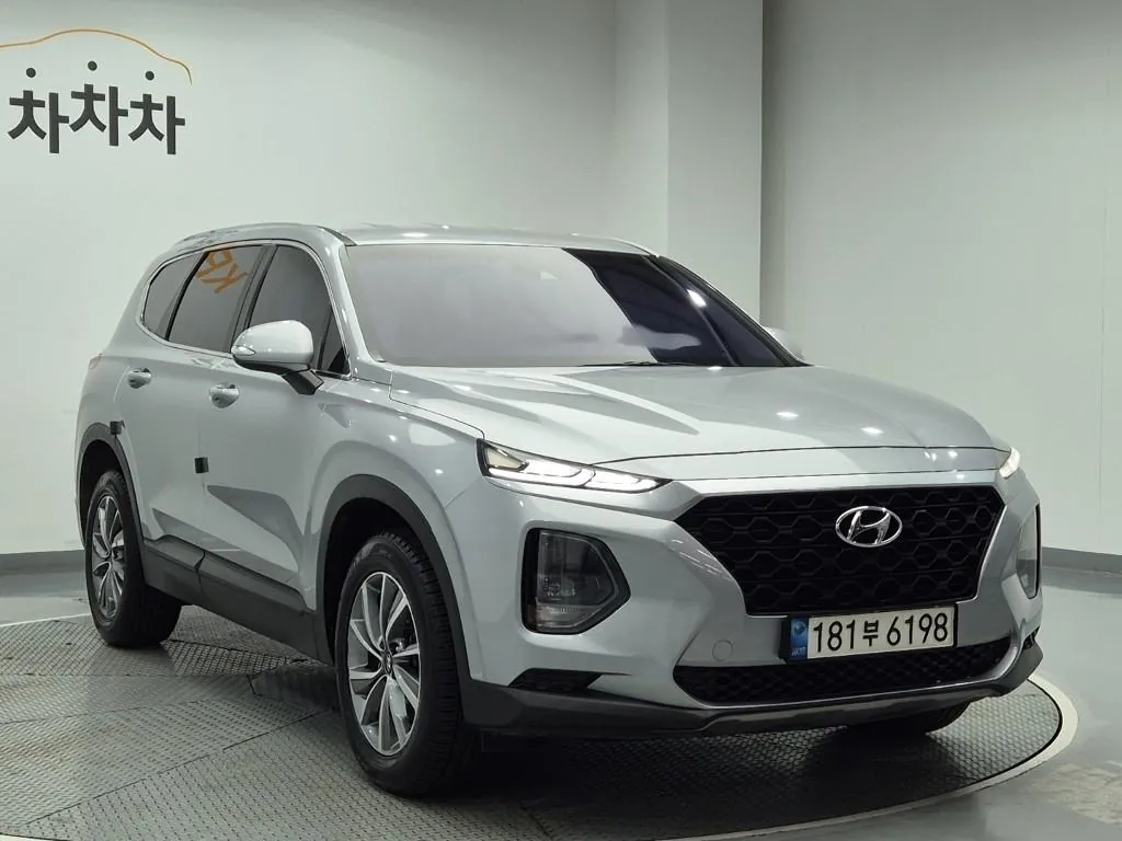 Hyundai Santa Fe 2019 photo 4