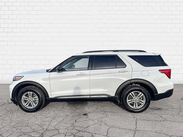 Ford Explorer 2024 photo 3