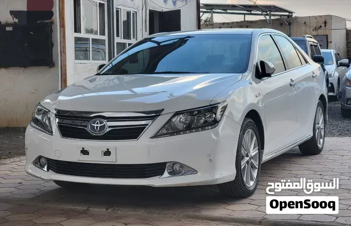 Toyota Camry 2014 photo 2