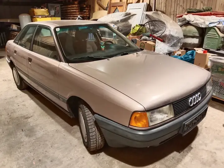Audi 80 1987 photo 2