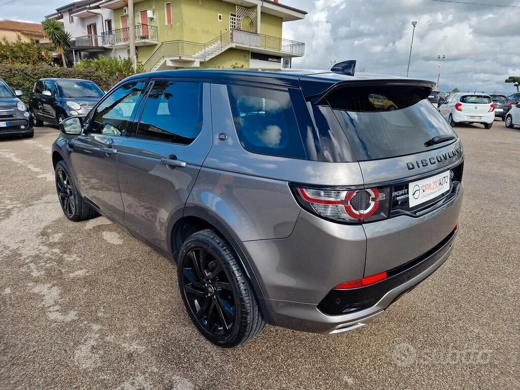 Land Rover Discovery Sport 2019 photo 3