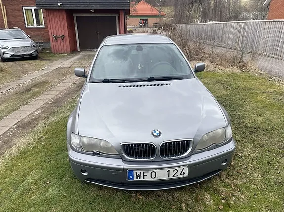 BMW 320I