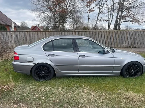 BMW 320I 2005 photo 2