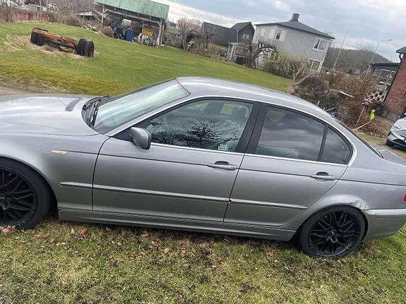 BMW 320I 2005 photo 4