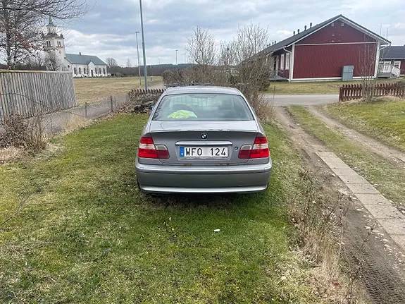 BMW 320I 2005 photo 3