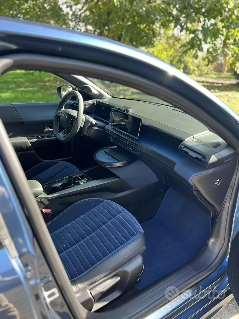 Lancia Ypsilon 2024 photo 4