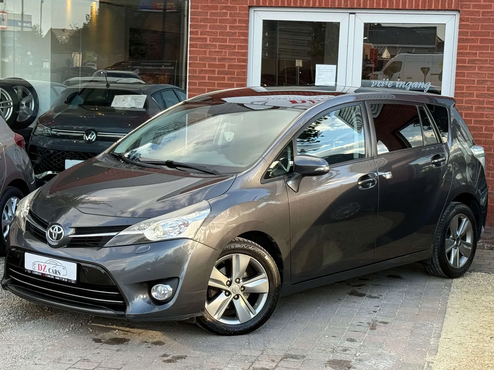 Toyota Verso 2015 photo 2