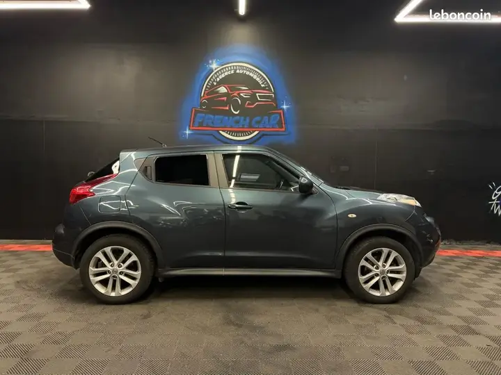 Nissan Juke 2010 photo 4