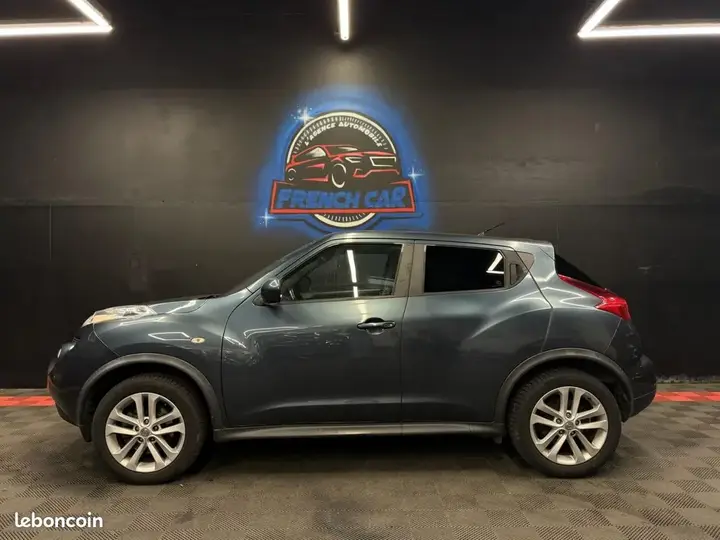 Nissan Juke 2010 photo 3
