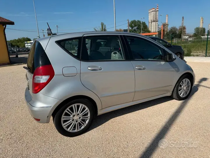 Mercedes-Benz A 180 Cdi Elegance 2008 photo 3