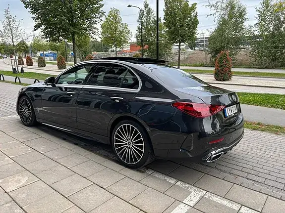 Mercedes-Benz C 220 D 2025 photo 5